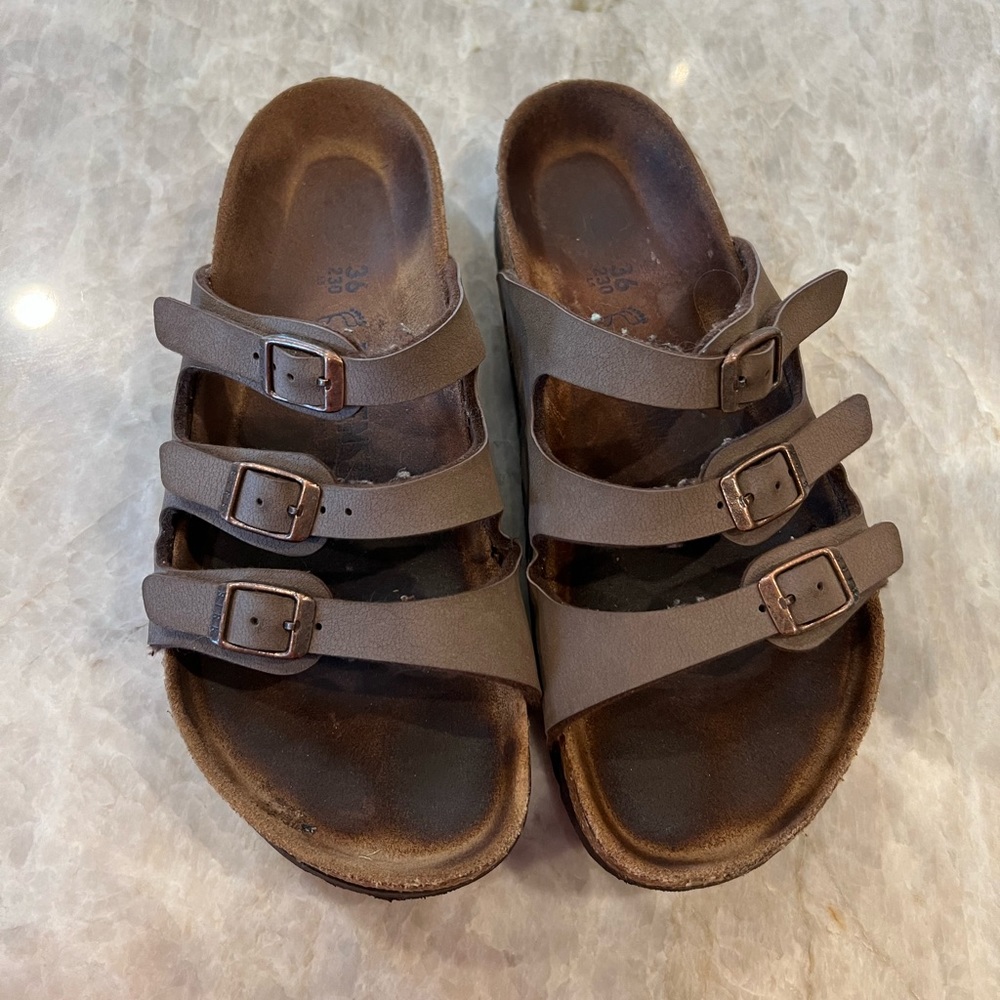 Florida Birkenstocks Mocha size 36